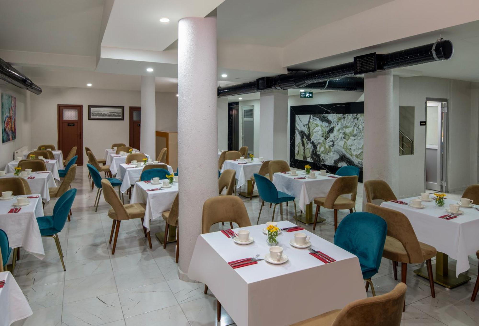 Istanbul Efes Hotel エクステリア 写真